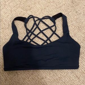 Lululemon Free To Be *Wild Sports Bra Size 4
